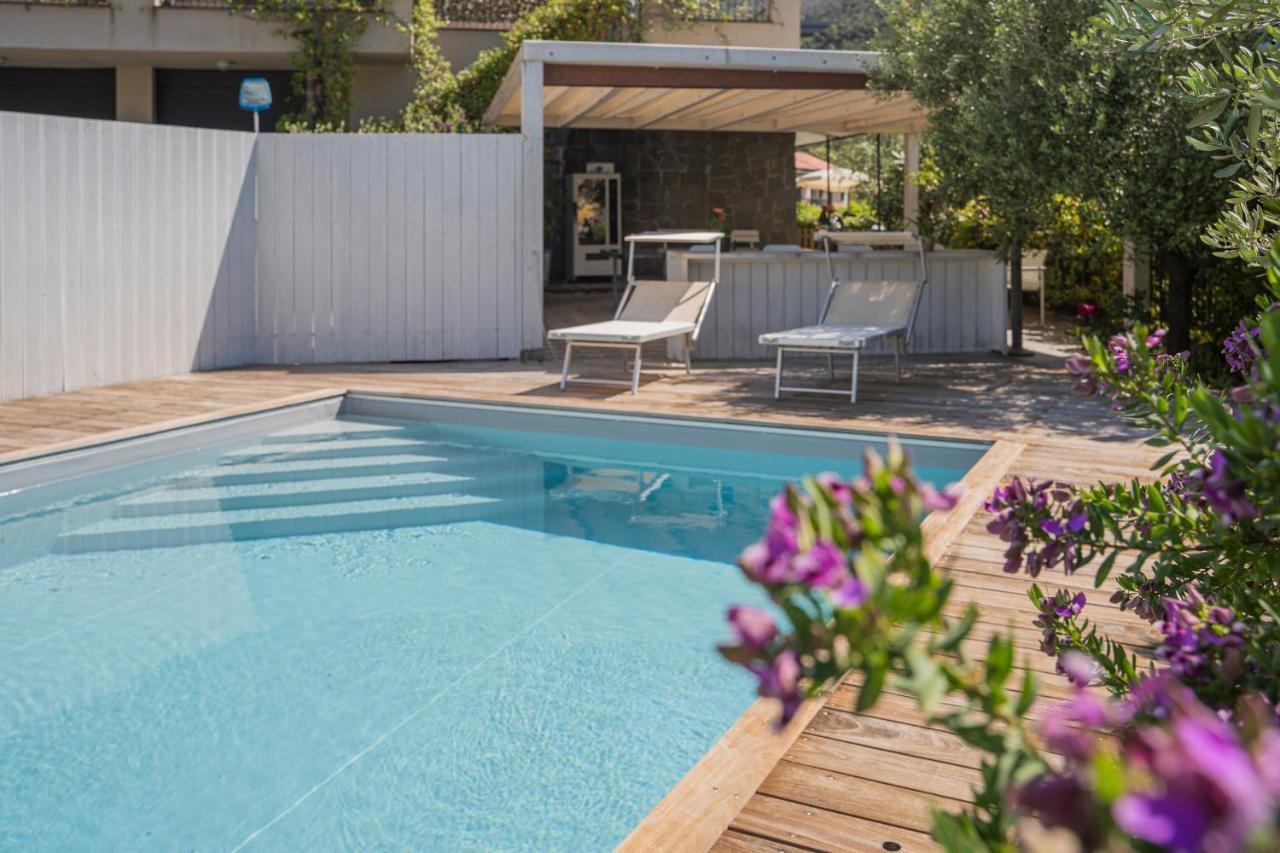 Timo - Villa Luisa: Con Vasca Idromassaggio Privata คาซาร์ซา ลิกูเร ภายนอก รูปภาพ